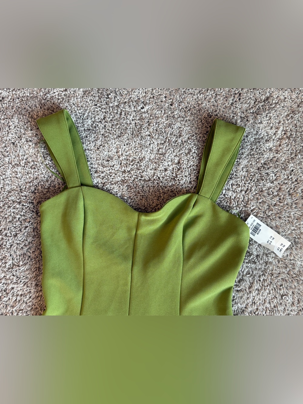 Abercrombie & Fitch Fitted Sleeveless Midi Dress w/ Sweetheart Neckline in Green - Picture 2 of 5